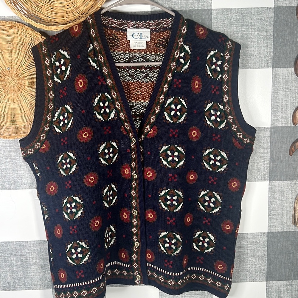 VTG Cricket Lane Cardigan Vest